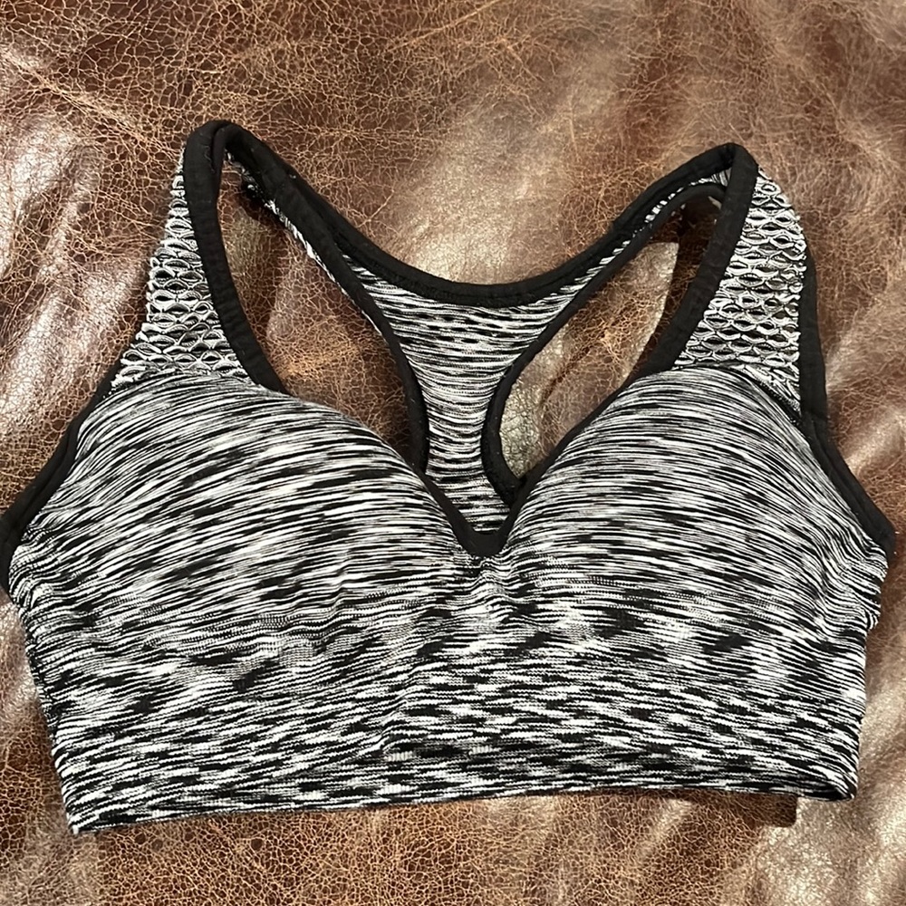 Victoria Secret Pink padded sports bra